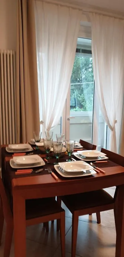 Apartment Rory House - Como