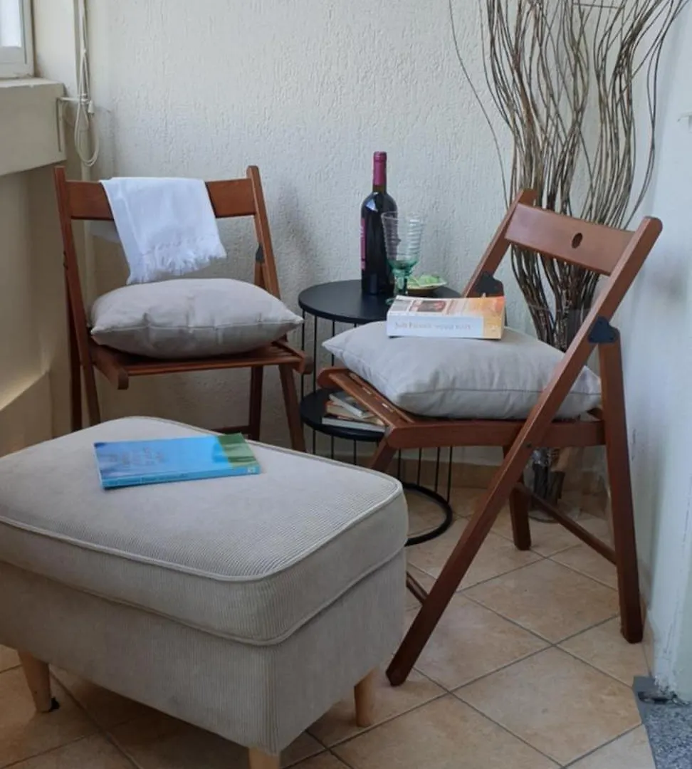 Rory House - Como Apartment